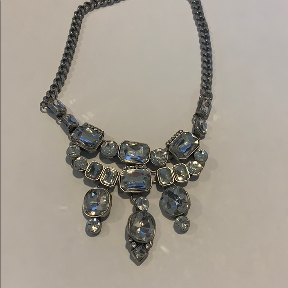 Buckle Jewelry - 💎 rhinestone tiered necklace.